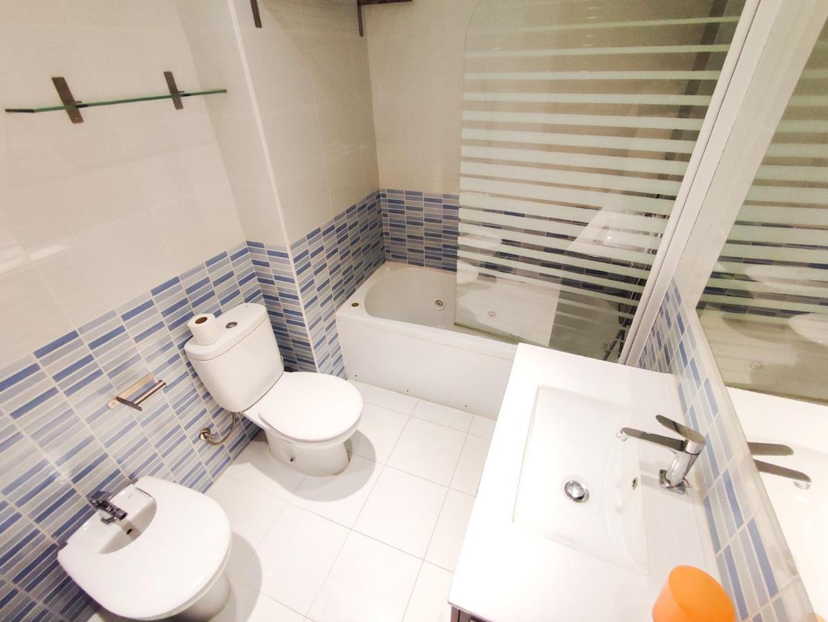 Mexico II Apartment กัมบริลส์ ภายนอก รูปภาพ