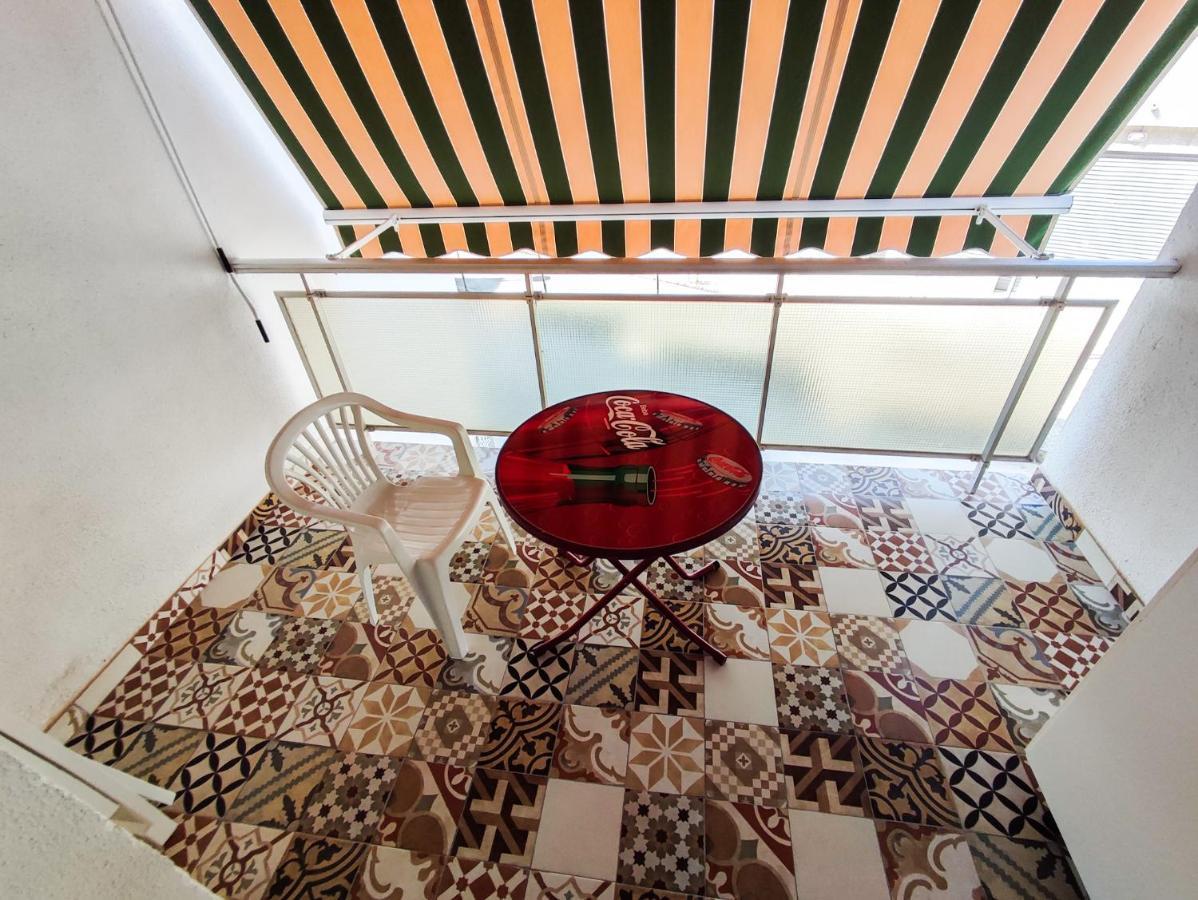 Mexico II Apartment กัมบริลส์ ภายนอก รูปภาพ